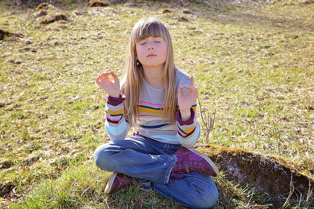 Brincando com Yoga