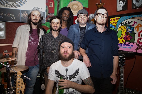 Projeto Vila EnCantos encerra o ano com show gratuito da banda Pororoca