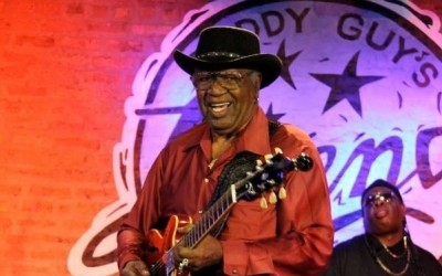 Blumenau recebe show internacional de blues
