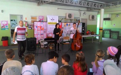Novos bairros de Blumenau ganham polos de educação musical do projeto Vila EnCantos