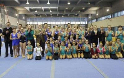 Blumenau recebe pista de atletismo para treinamentos de alto rendimento
