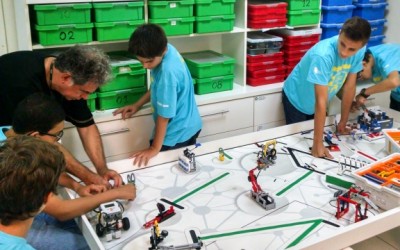 SESI forma 35 alunos do curso de Robótica neste sábado