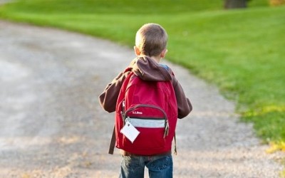 Volta às aulas e os cuidados com o peso da mochila