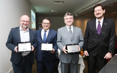 Aniversário de 20 anos da BluSol é celebrado em noite de homenagens