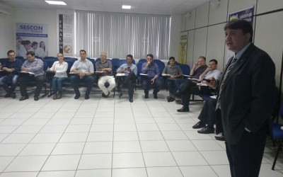 Sescon apresenta demandas da entidade aos vereadores de Blumenau