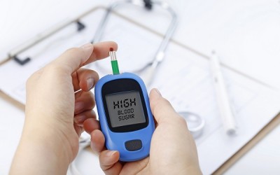 Unimed Blumenau participa de mutirão para conscientizar sobre o Diabetes