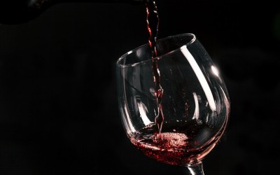 Entenda as principais diferenças entre os vinhos Cabernet, Merlot e Malbec