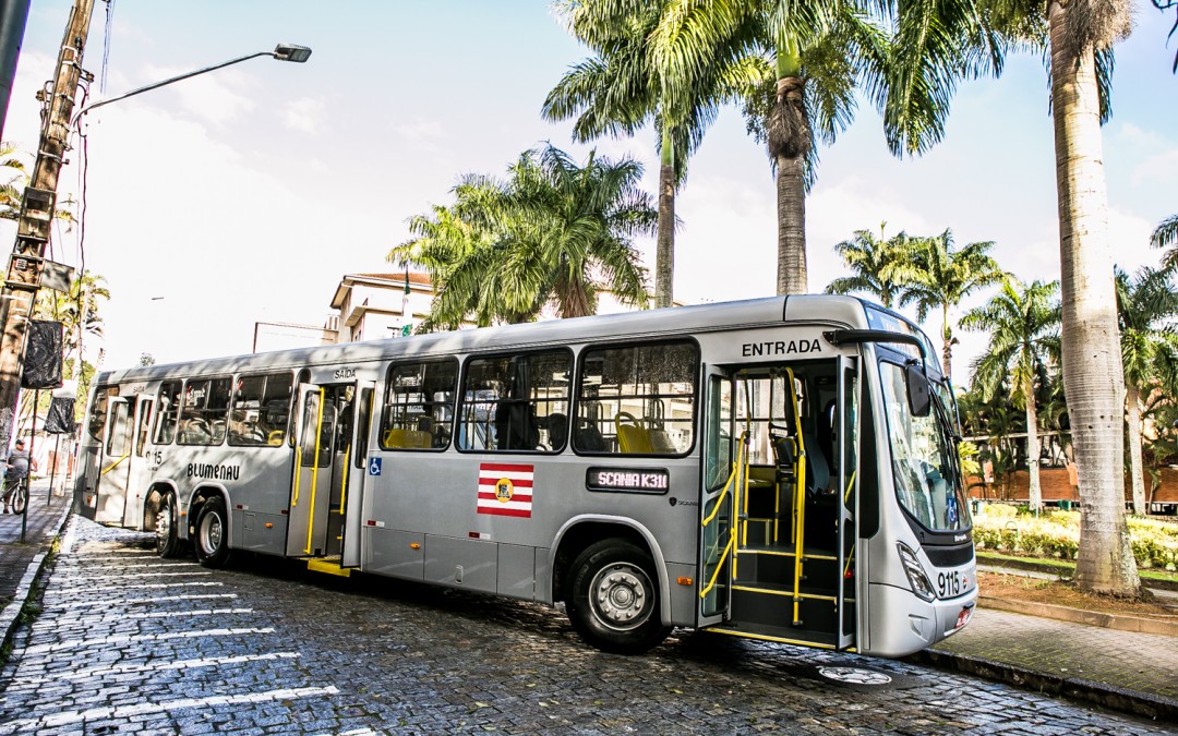 Horários dos ônibus de Blumenau passam a ser disponibilizados em tempo real no Google