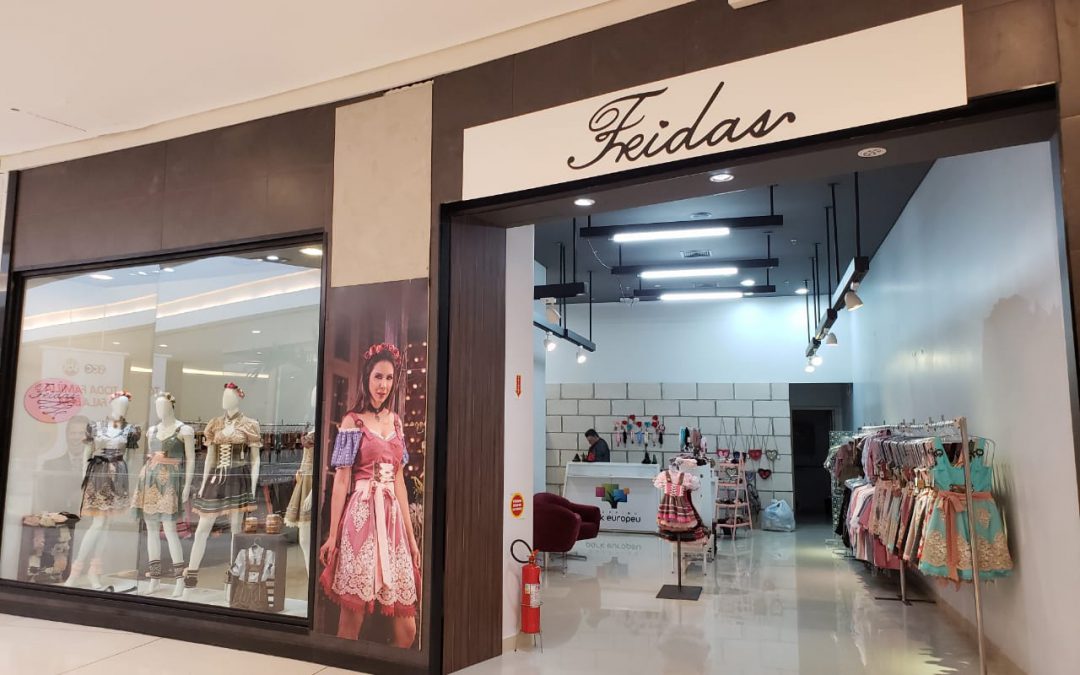 Empreendedorismo feminino: irmãs blumenauenses transformam paixão pela Oktoberfest em negócio