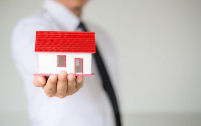 Jovem empreendedor investe em mercado imobiliário para solucionar dificuldades do setor e cresce 80% ao mês