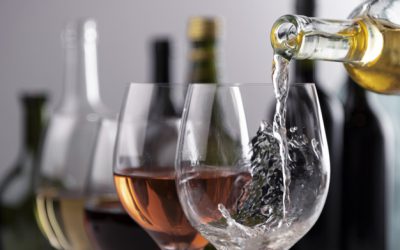 Vinhos e inverno: sommelier dá dicas para aproveitar a estação com um bom vinho rosé