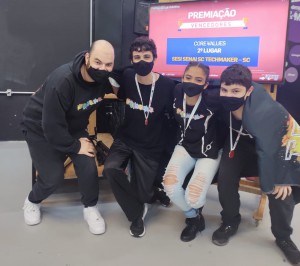 vencedores torneio de robotica_fotored