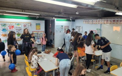 Ação social do SESI/SENAI pelo Dia do Voluntariado atende cerca 450 famílias em Blumenau