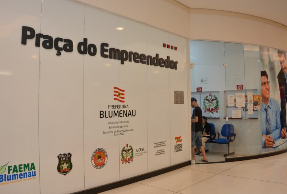 Semana do MEI tem programação especial na Praça do Empreendedor de Blumenau