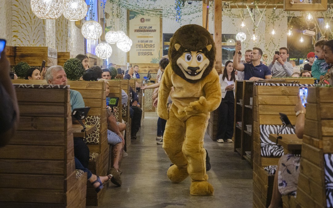 Shopping Park Europeu traz a Blumenau lanchonete com temática de selva