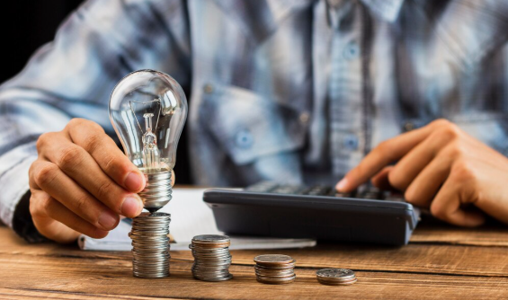 O calor não precisa pesar no seu bolso: descubra como o Mercado Livre de Energia pode transformar sua conta de luz neste verão